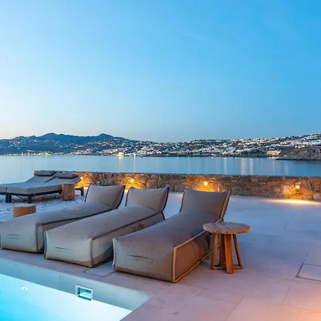 Villa Myko By The Sea *